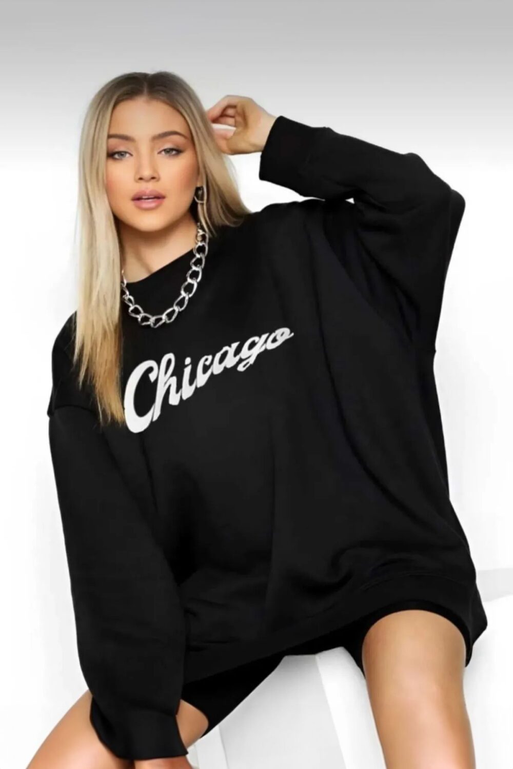 Chicago Baskılı Siyah Bisiklet Yaka Oversize Sweatshirt