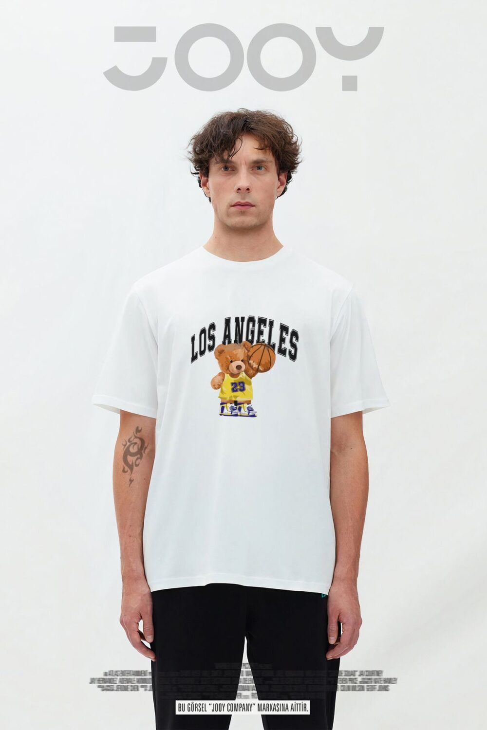 Los Angeles Basketbolcu Ayı Tasarım Beyaz Oversize Tshirt