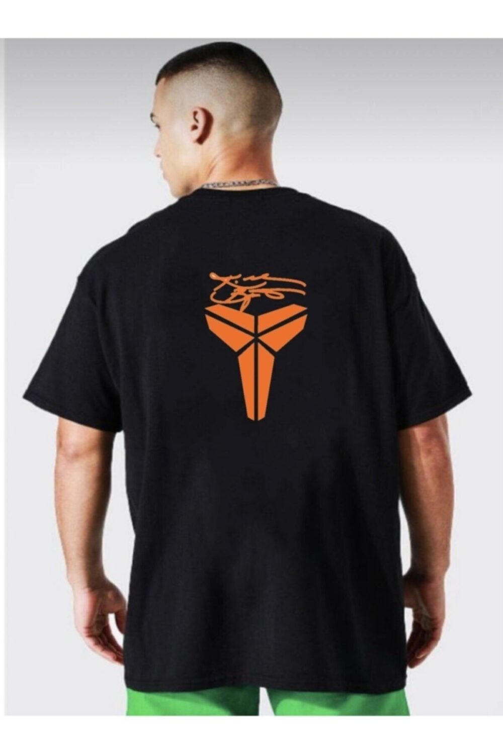 Siyah Turuncu Kobe Baskılı T-Shirt